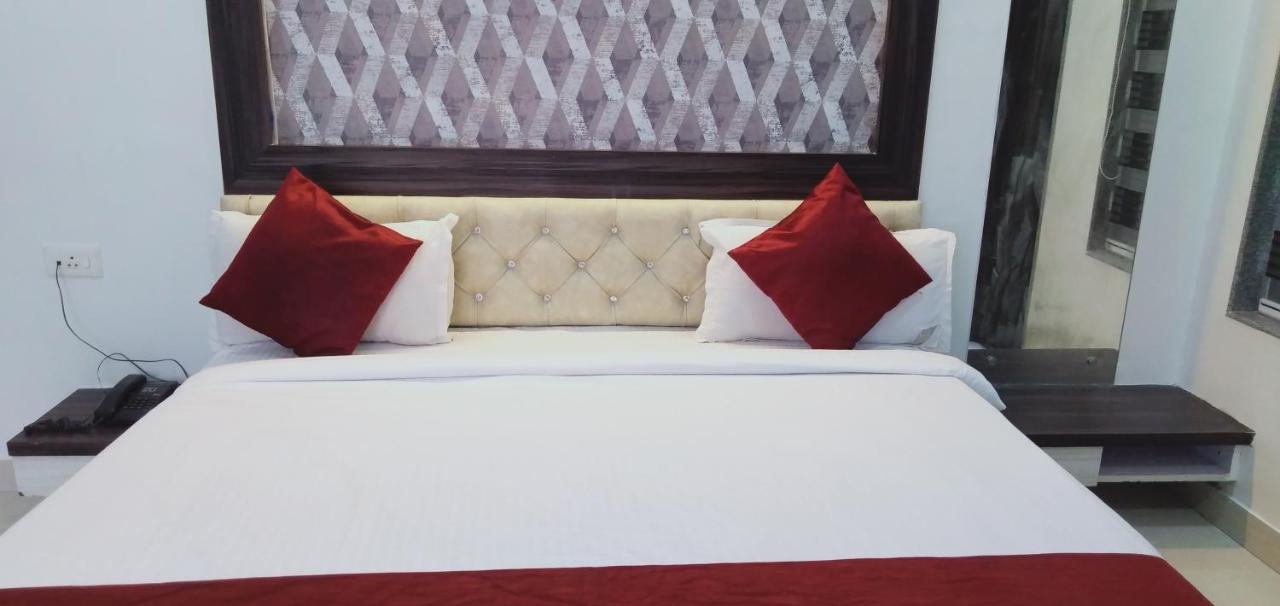 Hotel White House Pune Exterior foto