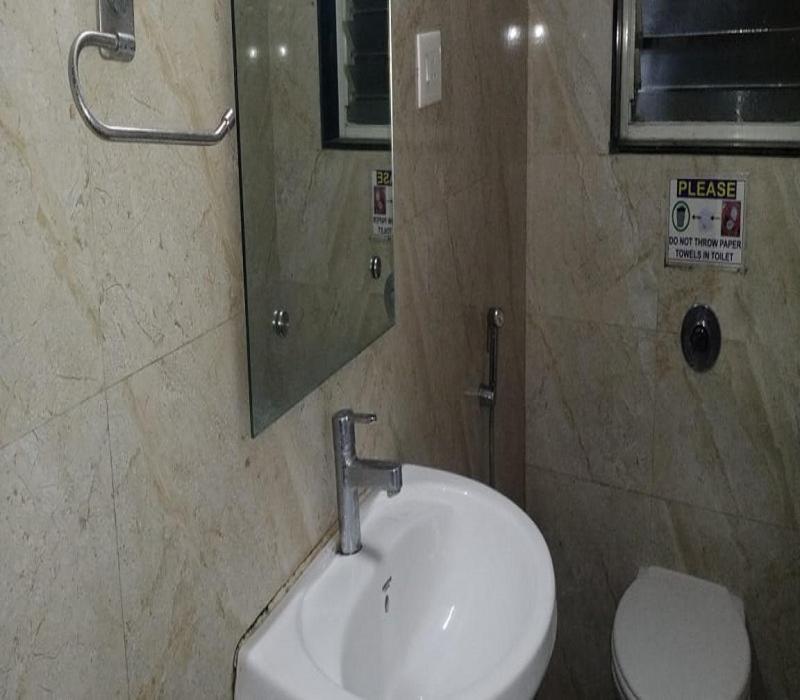 Hotel White House Pune Exterior foto