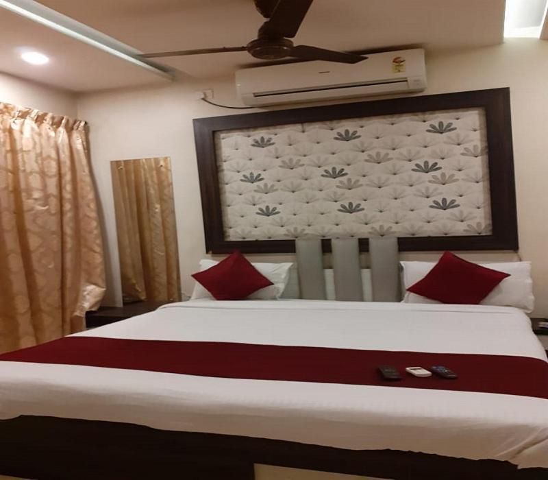 Hotel White House Pune Exterior foto