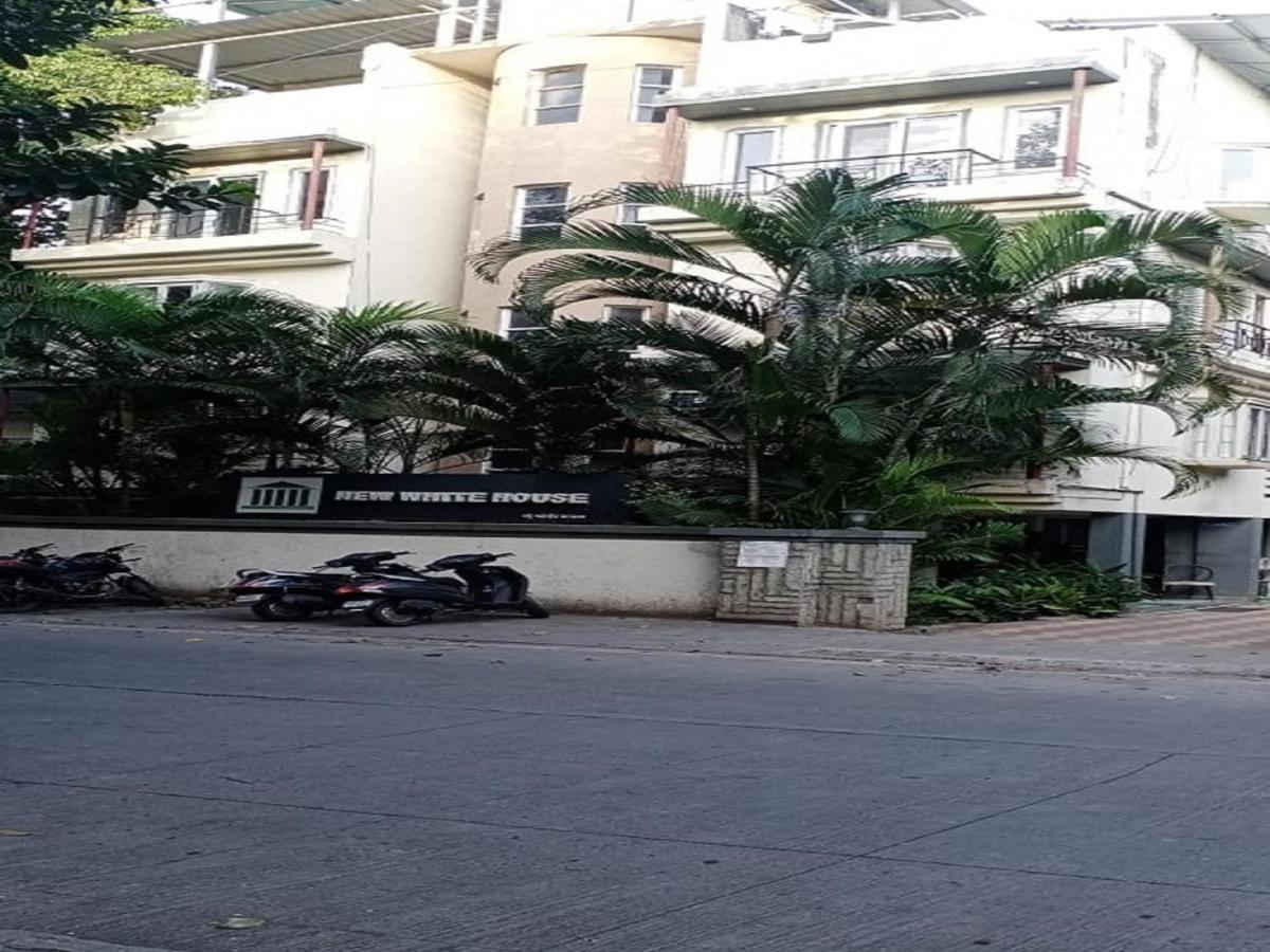 Hotel White House Pune Exterior foto